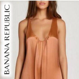 🐣NWOT Y2K Banana Republic Sleeveless Drapey Top Shirred Plunging VNeck in Coral